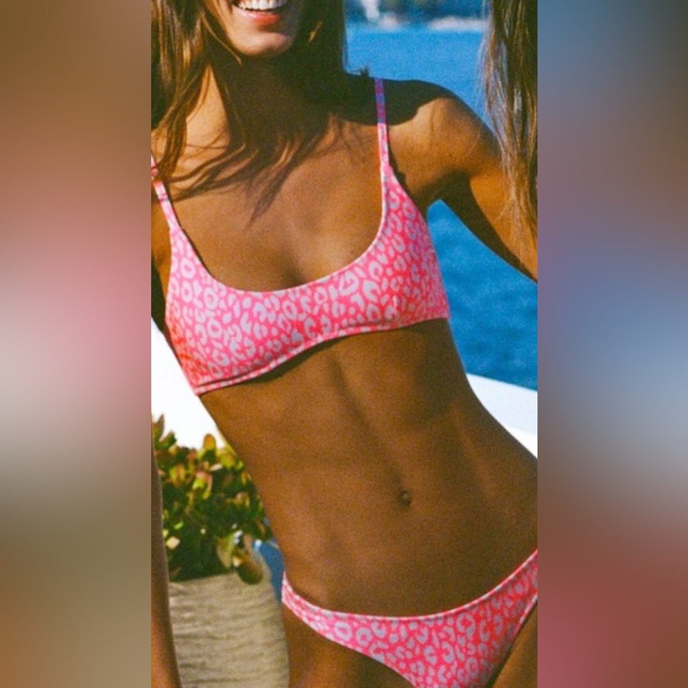 Pink triangl bikini